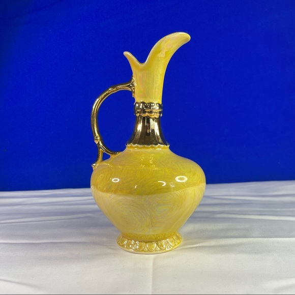 Vintage Warranted 22 KT. Karat Gold Handle Vase Yellow Swirls - Picture 8 of 10